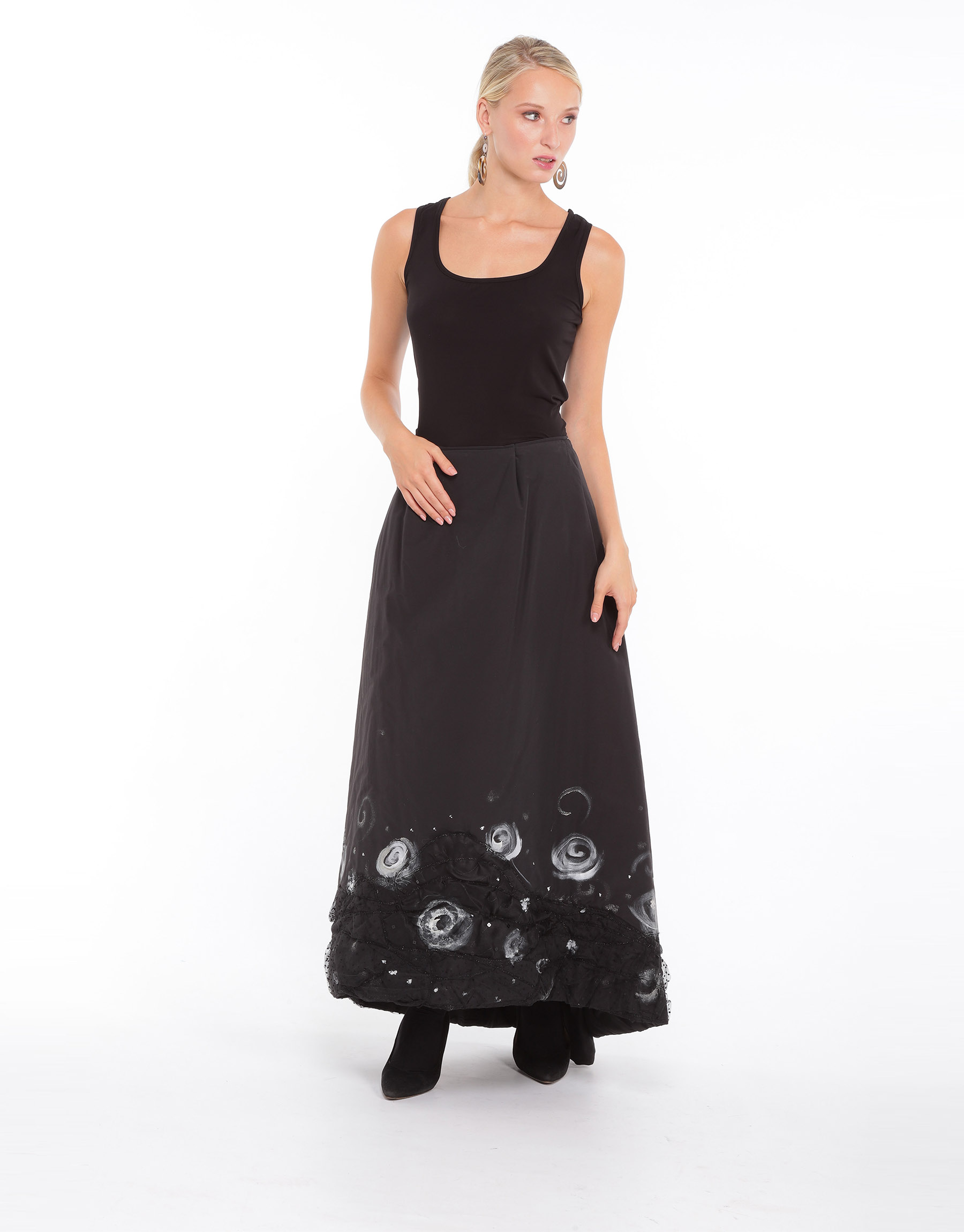 Embroidered and painted maxi skirt in black quilted taffeta